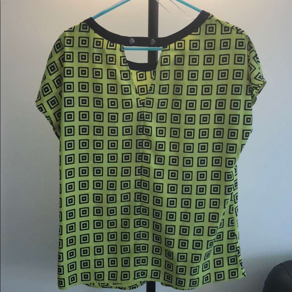 Square Patterned Blouse - Picture 2 of 2